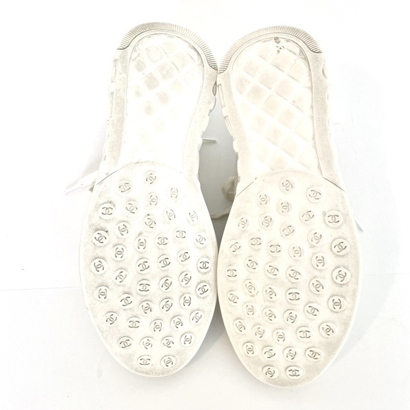 CHANEL‎ Sequin CC Sneakers White Size 10 - Picture 9 of 9